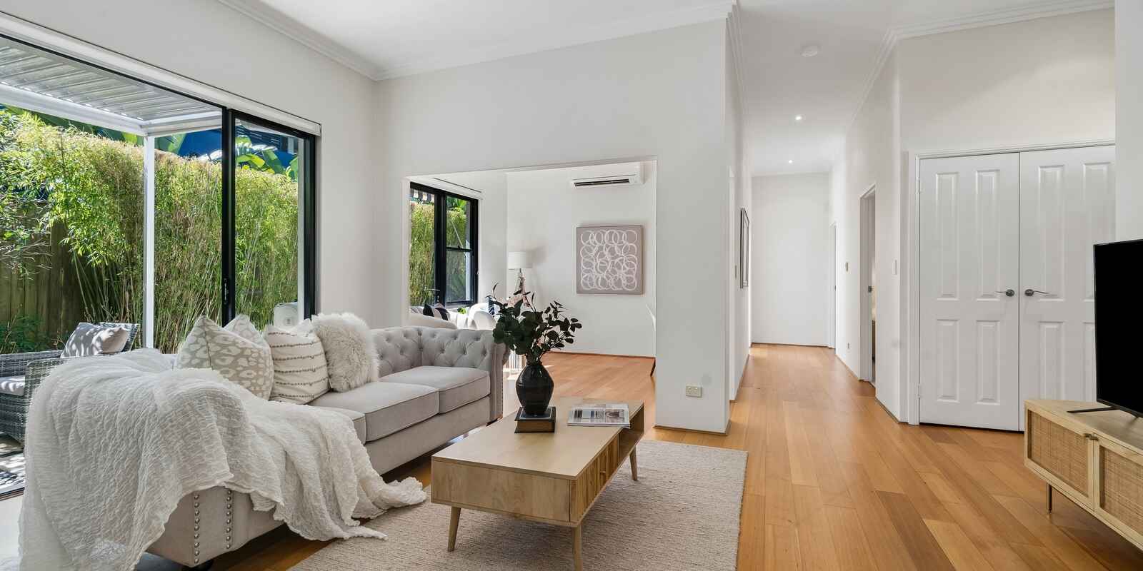 3/50 Eastern Valley Way Northbridge