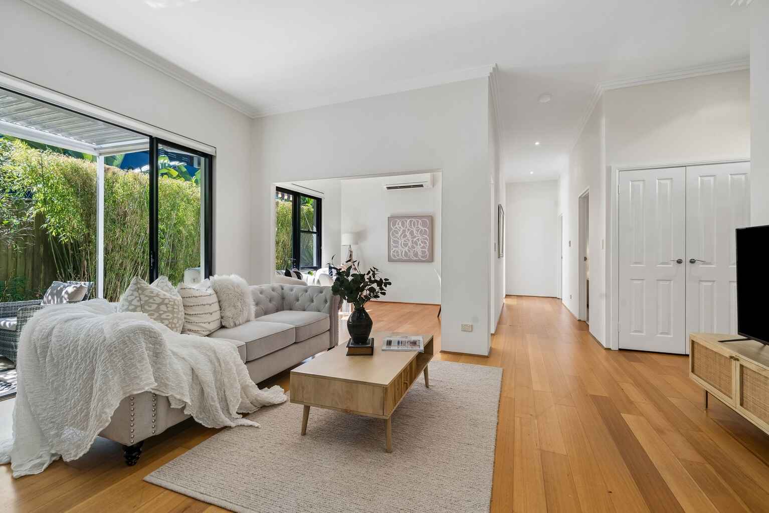 3/50 Eastern Valley Way Northbridge