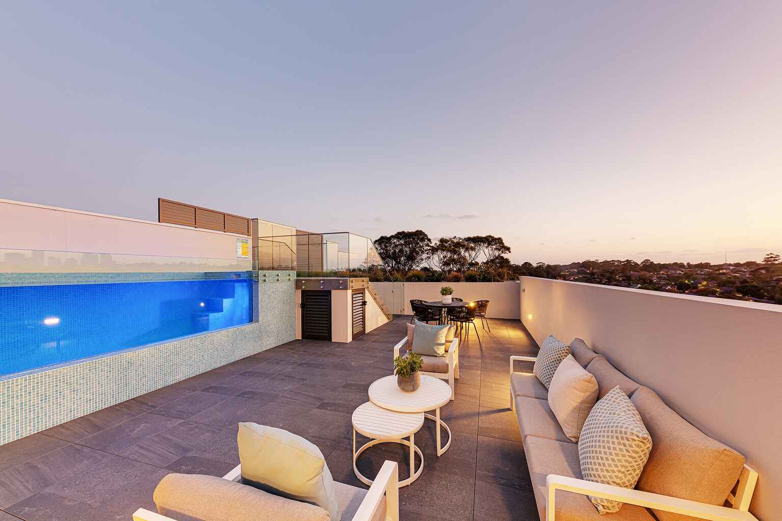 11/12 Amaroo Avenue Castle Cove