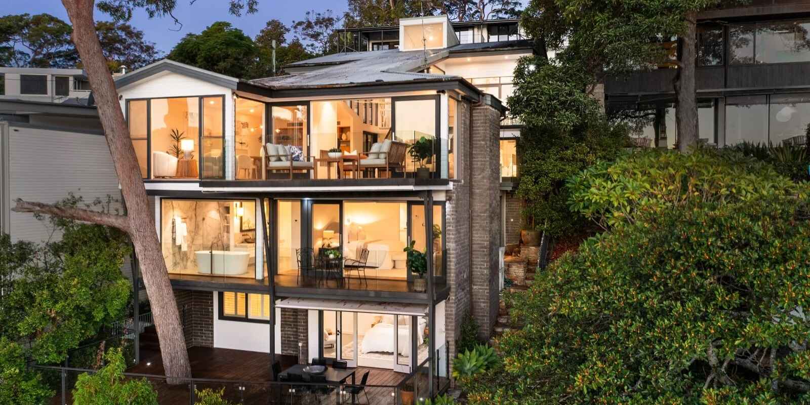349 Edinburgh Road Castlecrag
