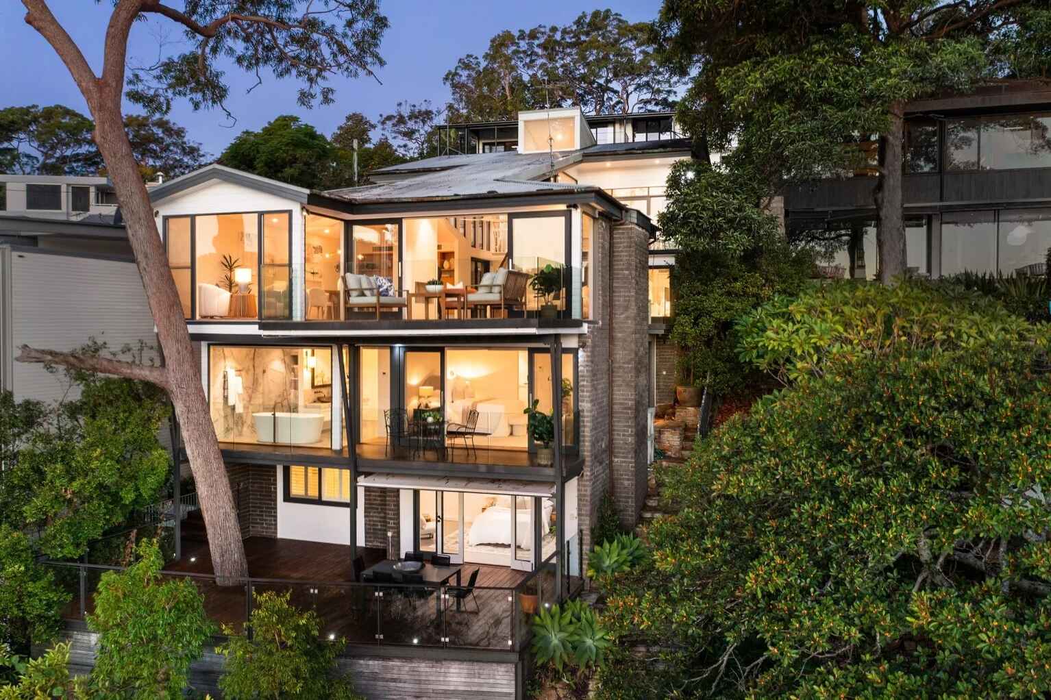 349 Edinburgh Road Castlecrag